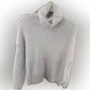 Main Strip Fuzzy Turtleneck Sweater Small Light Purple Lilac Cozy Knit